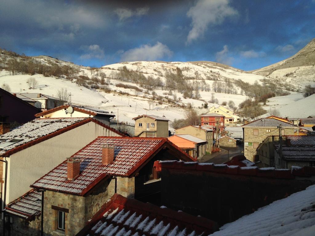 Hotel Rural Pena Castil Sotres Exteriér fotografie